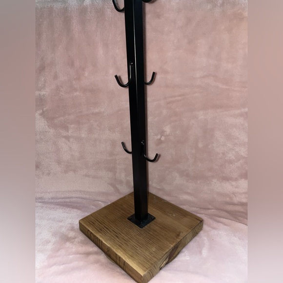 Rae Dunn Coffee mug stand - Picture 2 of 2